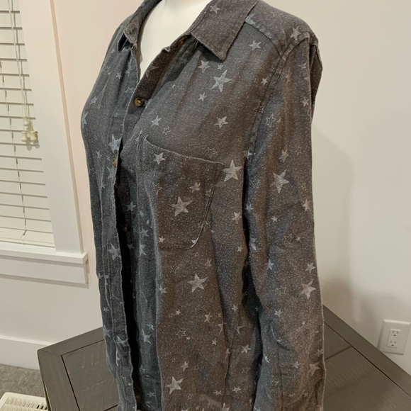 Hollister Button down shirt - Picture 2 of 3